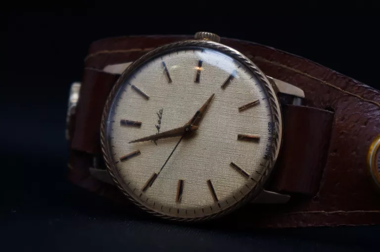 zegarek-raketa-product-id