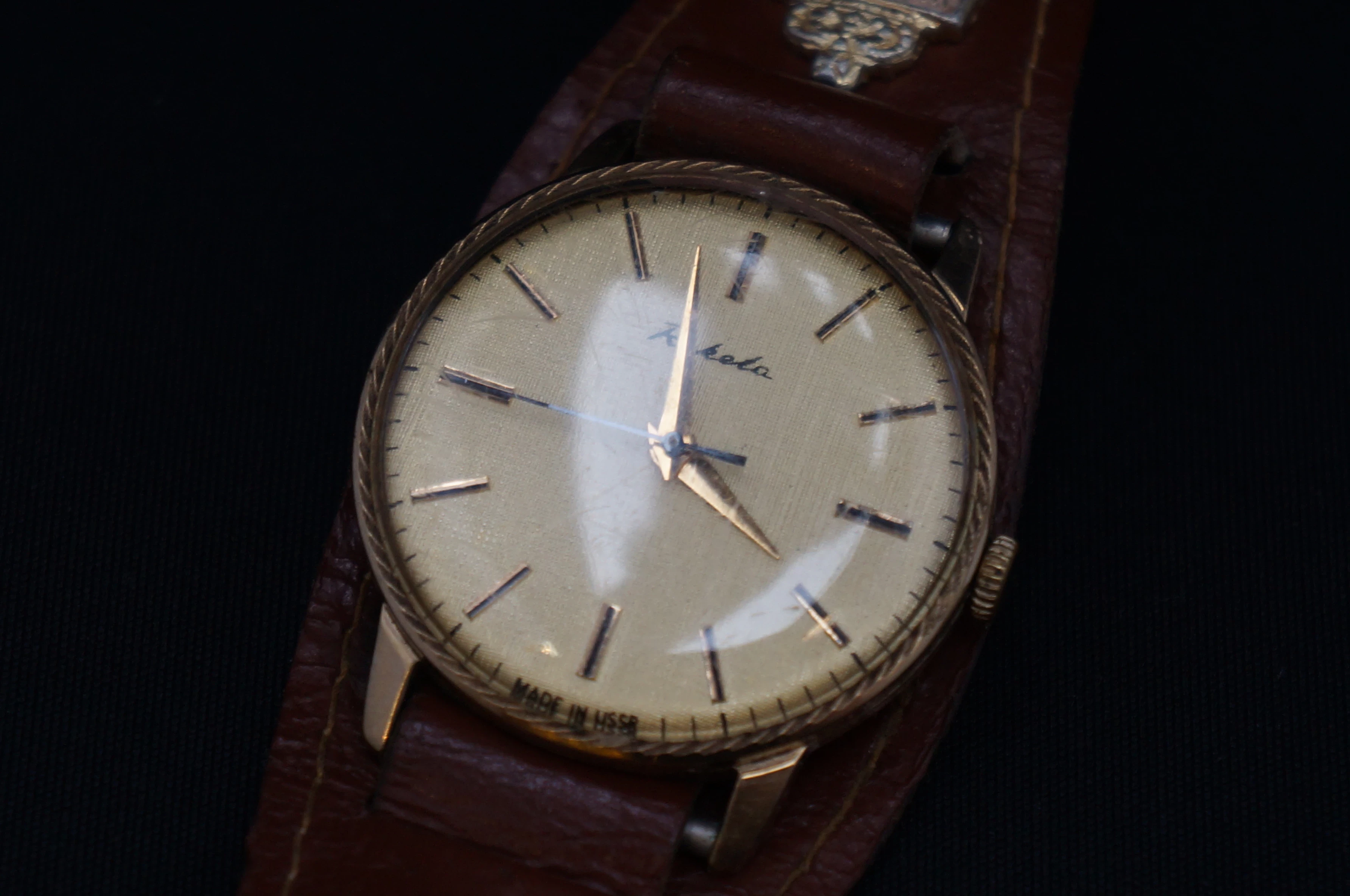 zegarek-raketa-marka-inna-marka