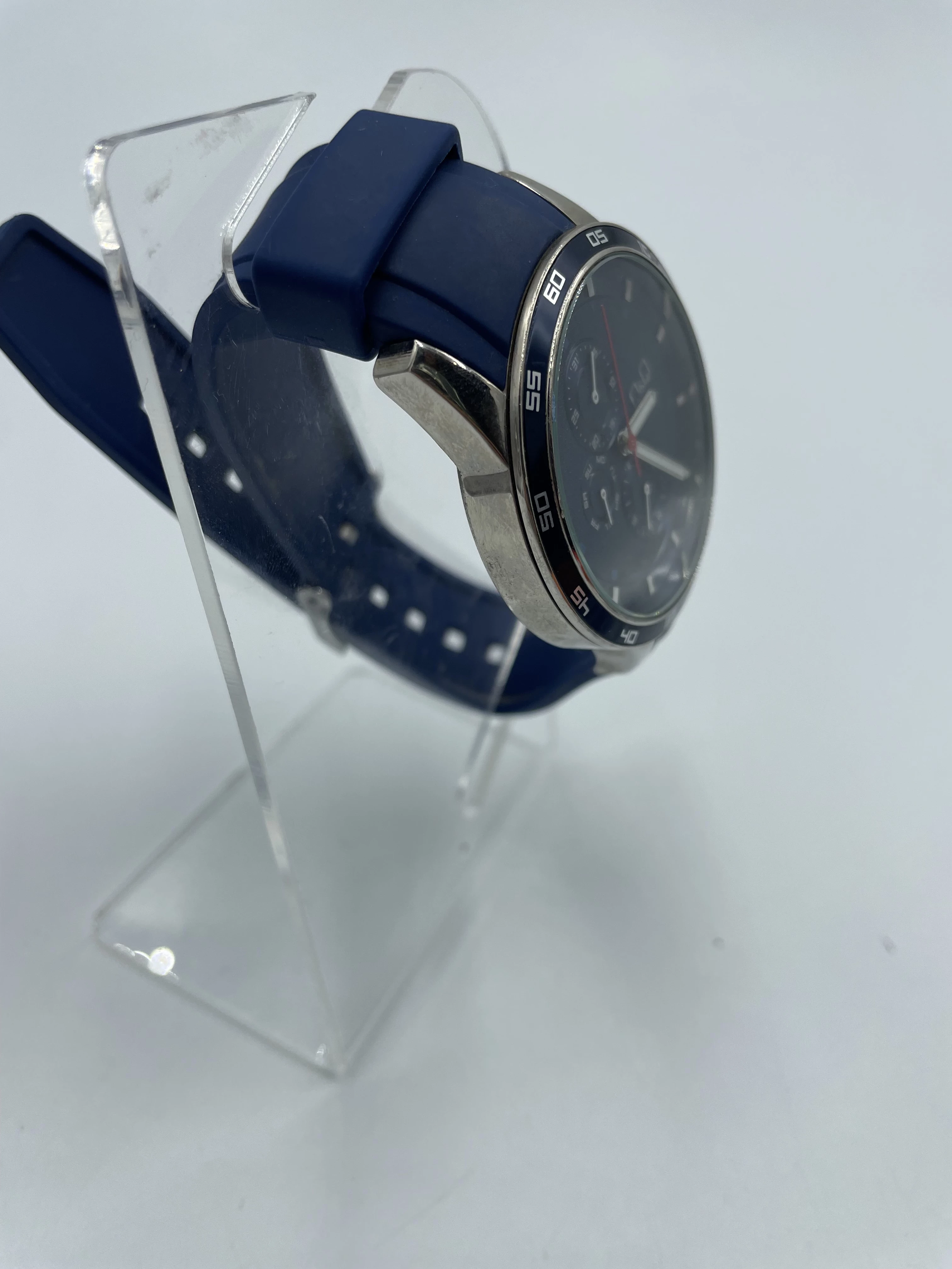 zegarek-meski-qq-classic-q-aa36-302-stan-11323-2