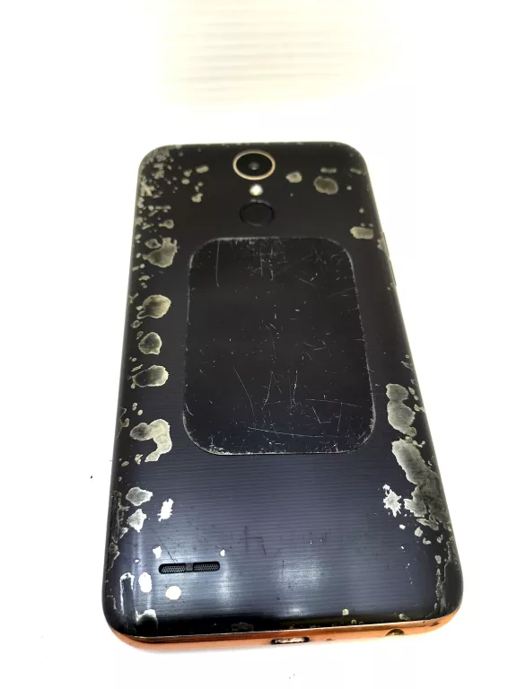 TELEFON LG K10 2017 DUAL + ETUI