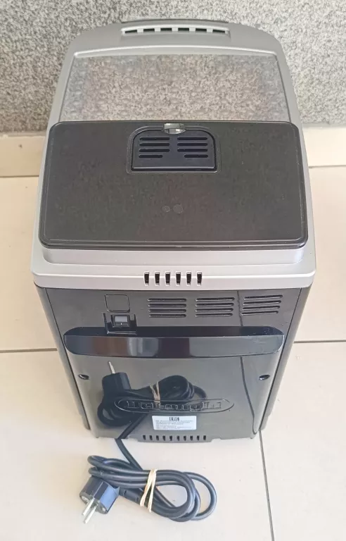 EKSPRES CIŚNIENIOWY DE'LONGHI MAGNIFICA S SMART ECAM250.23.SB