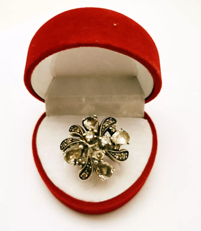 srebny-piersionek-835-ean-gtin-764923070426