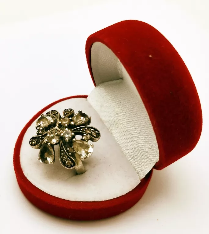 srebny-piersionek-835-glogowska-6-wroclaw-gracja