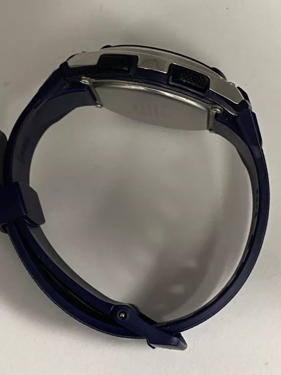 zegarek-casio-w-212h-rodzaj-cyfrowe