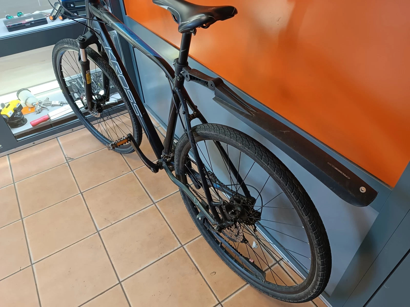 rower-kross-evado-60-28-kolor-czarny