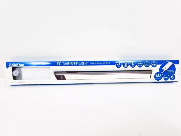 OPRAWA PODSZAWKOWA LED (GRUNDIG) Z CZUJNIKIEM RUCHU PIR 48 DIOD LED