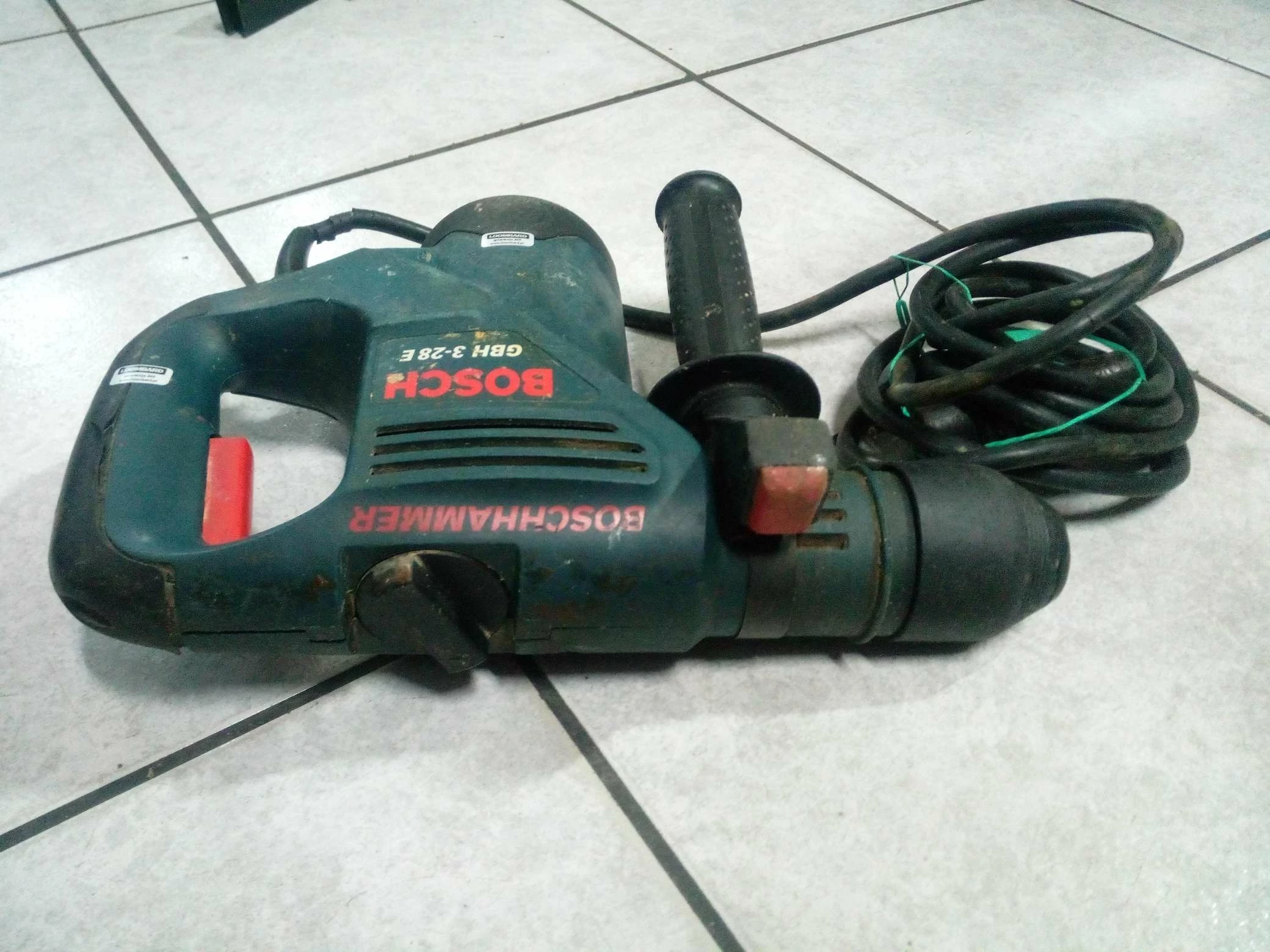 mlotowiertarka-bosch-gbh-3-28-e-stan-uzywany