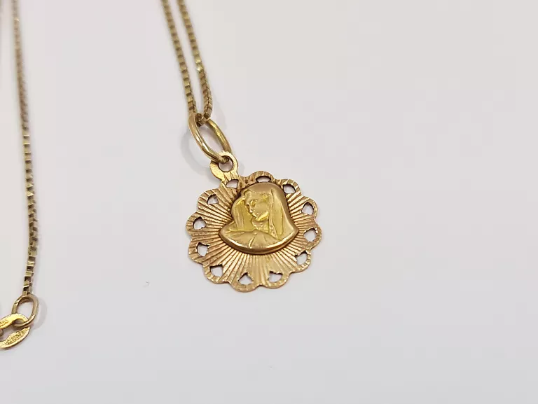 ŚLICZNY 14K ZŁOTY ŁAŃCUSZEK Z MEDALIKIEM Z MATKĄ BOSKĄ 3,16G 50CM