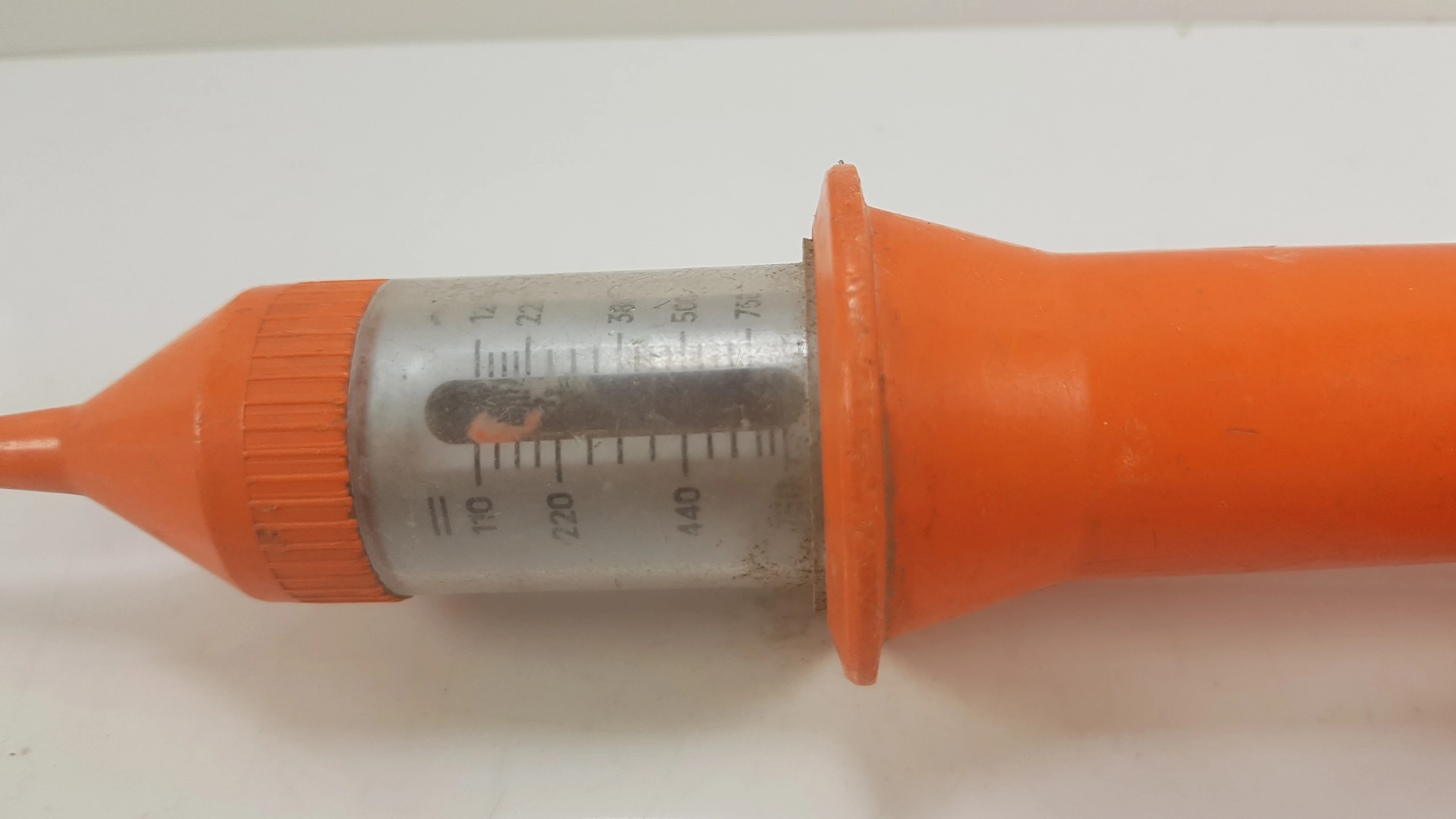 miernik-napiecia-iskra-marka-bez-marki