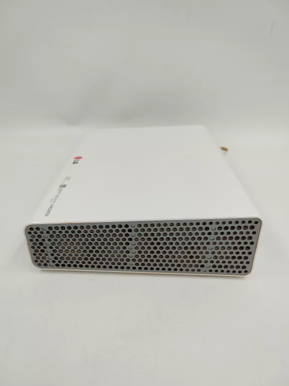 PROJEKTOR LED LG PA70G + ZAS + PILOT
