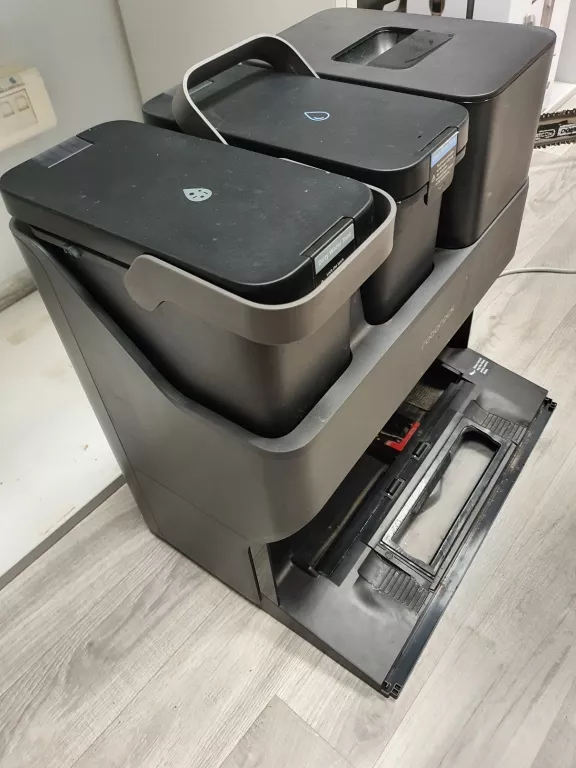 ROBOT SPRZĄTAJĄCY ROBOROCK S7 MAX ULTRA FUNKCJA MOPOWANIA