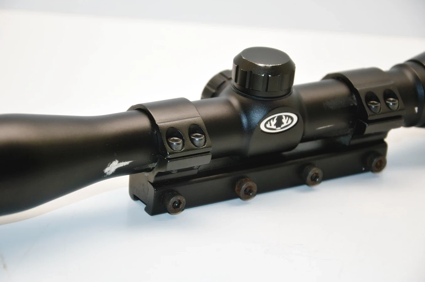 luneta-celownicza-bushnell-sportsman-4x32-waterproof-72-1403-as-ean-gtin-8596084137111