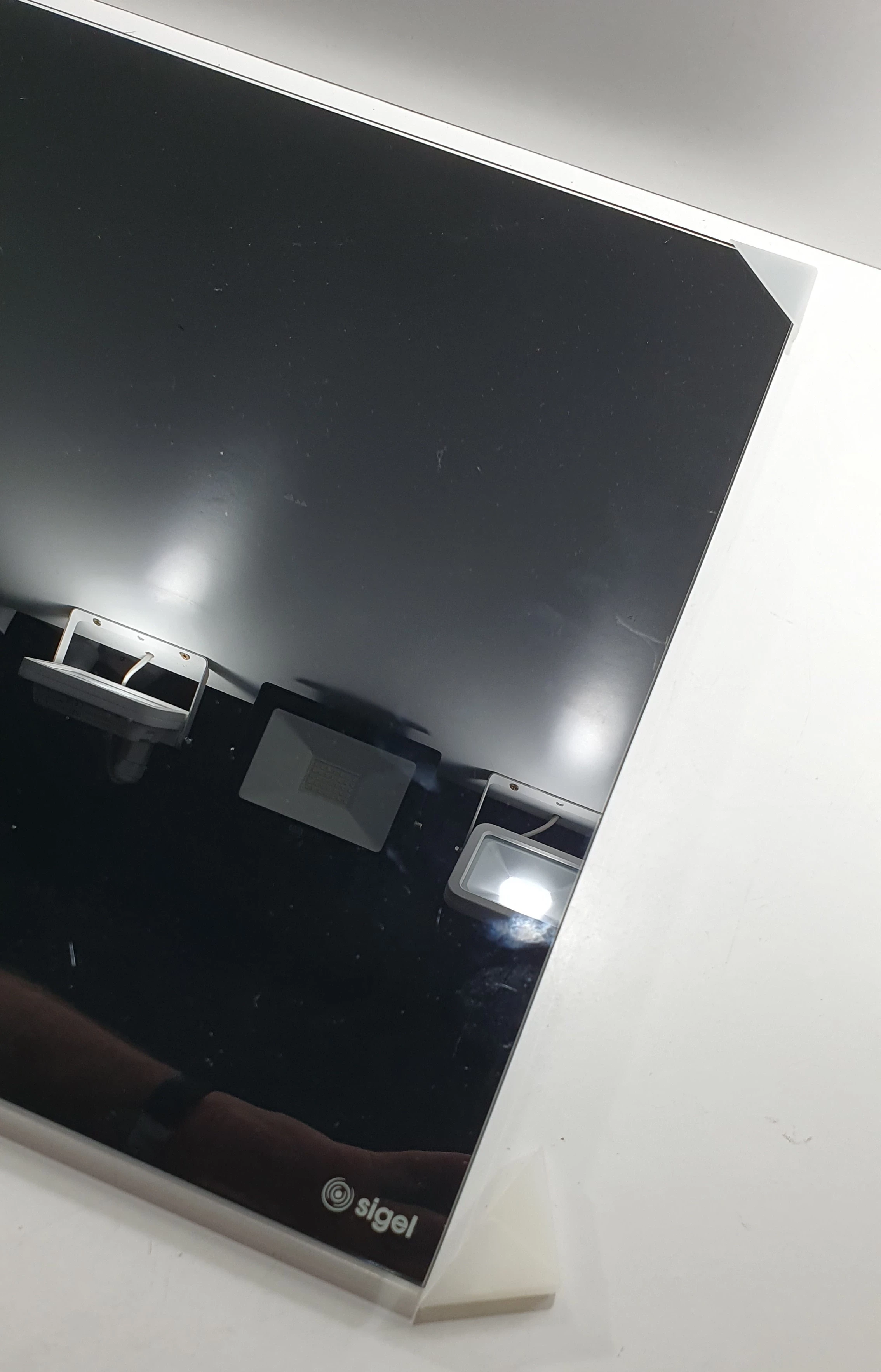 sigel-gl120-premium-szklana-tablica-magnetyczna-60-x-40-cm-czarna-kod-producenta-gl120