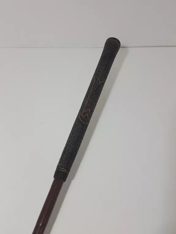 kij-golfowy-wilson-r-20-marka-wilson