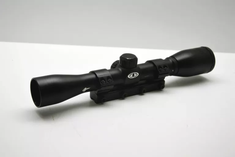 LUNETA CELOWNICZA BUSHNELL SPORTSMAN 4X32 WATERPROOF 72-1403 AS