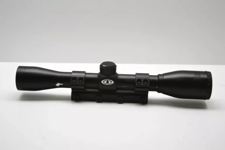 LUNETA CELOWNICZA BUSHNELL SPORTSMAN 4X32 WATERPROOF 72-1403 AS