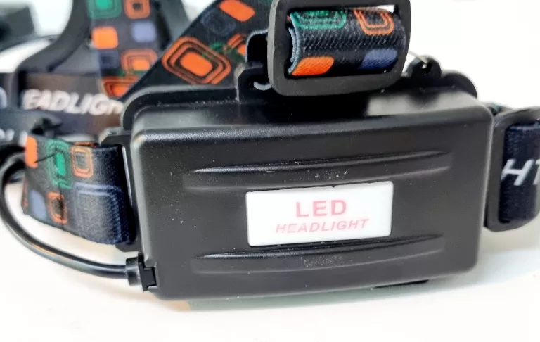 latarka-czolowa-akumulatorowa-rodzaj-czolowa