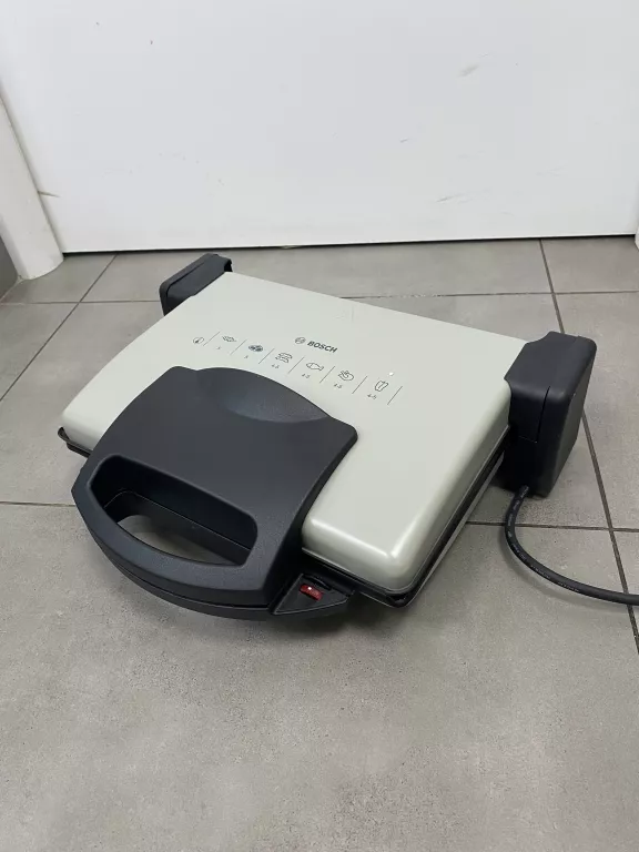 TRADYCYJNY GRILL ELEKTRYCZNY BOSCH TFB3302V SREBRNY/SZARY 1800 W