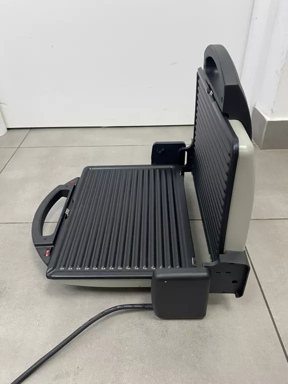 TRADYCYJNY GRILL ELEKTRYCZNY BOSCH TFB3302V SREBRNY/SZARY 1800 W
