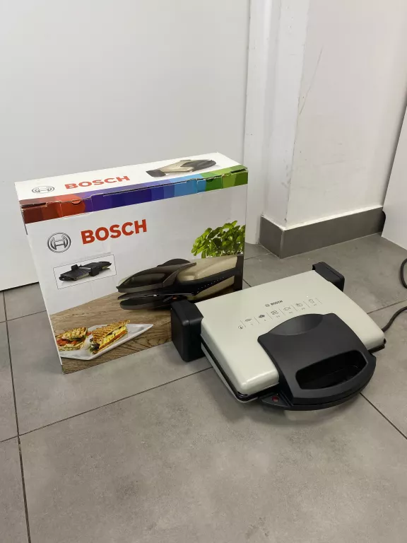 TRADYCYJNY GRILL ELEKTRYCZNY BOSCH TFB3302V SREBRNY/SZARY 1800 W