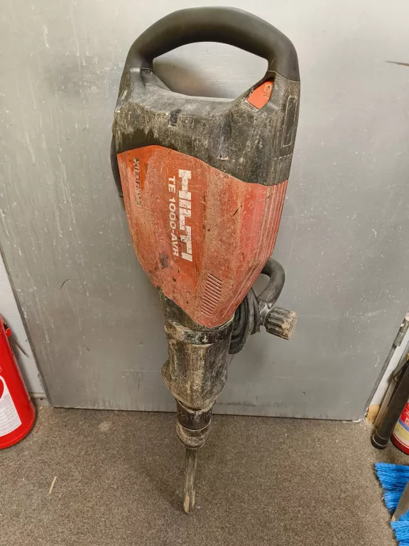 MŁOT HILTI TE 1000-AVR