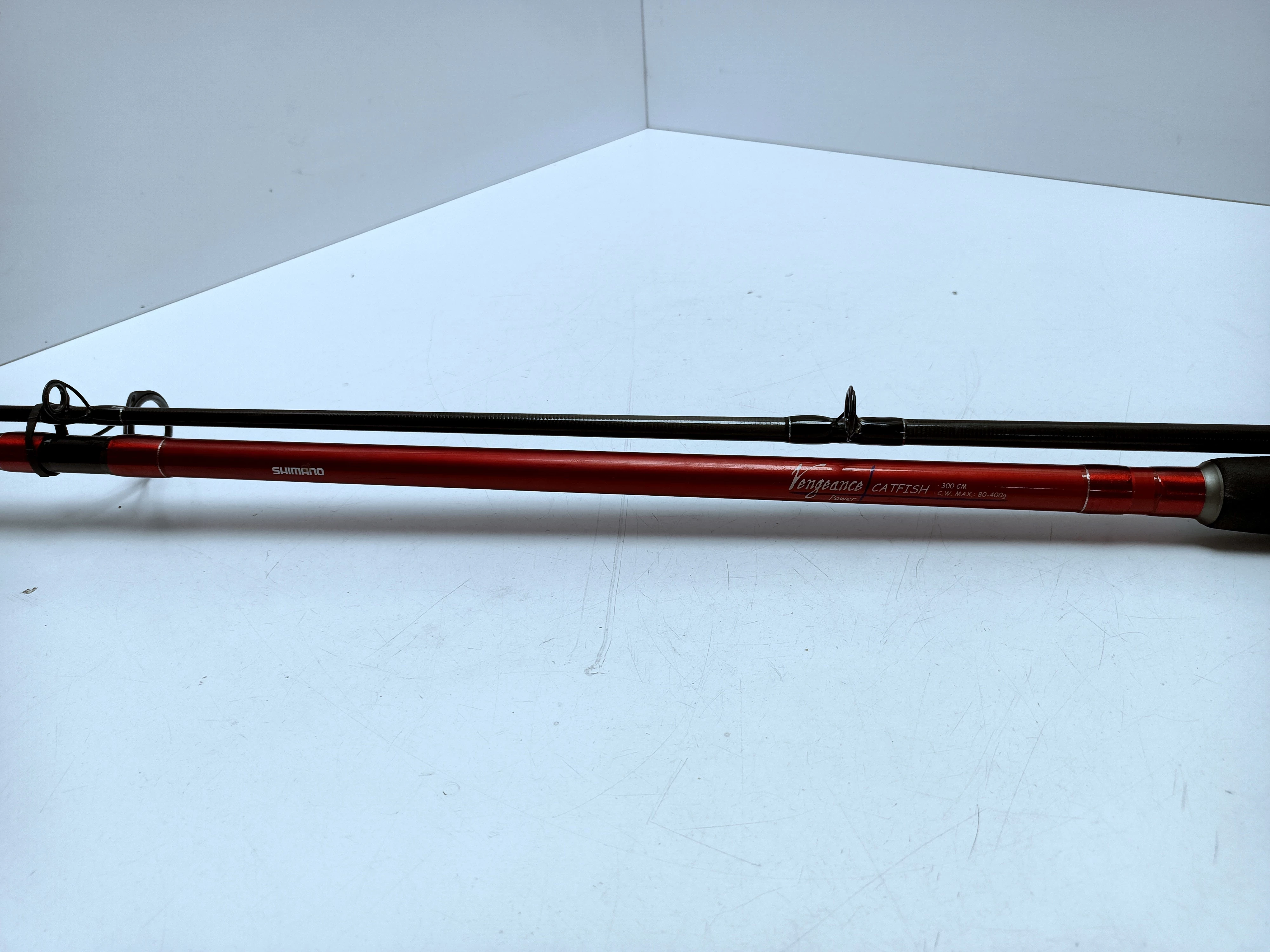 wedka-shimano-vengeance-catfish-kolowrotek-mistrall-nautilio-6000-fd60-model-vengeance
