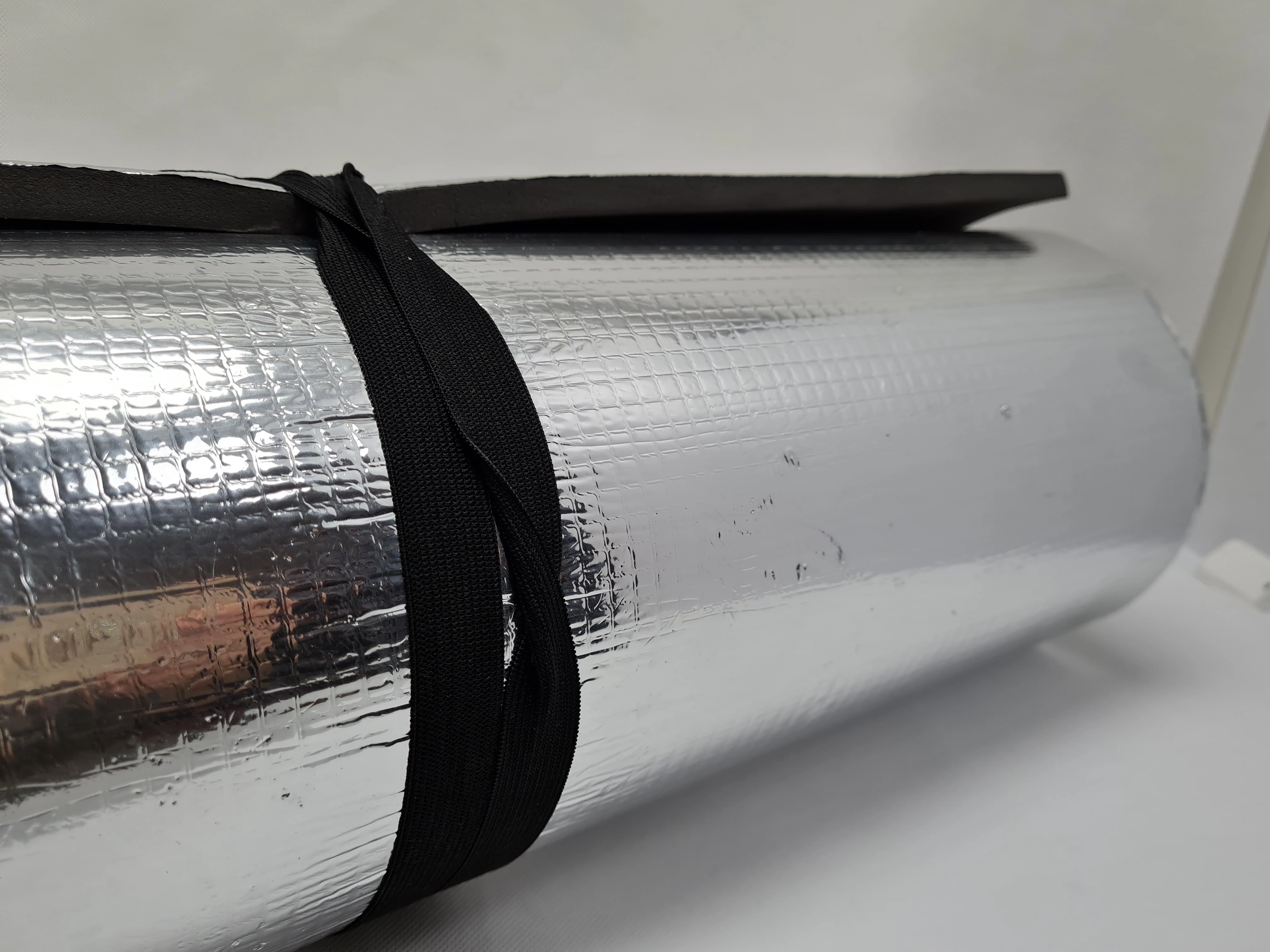 karimata-aluminium-kolor-dominujacy-205826-1026391