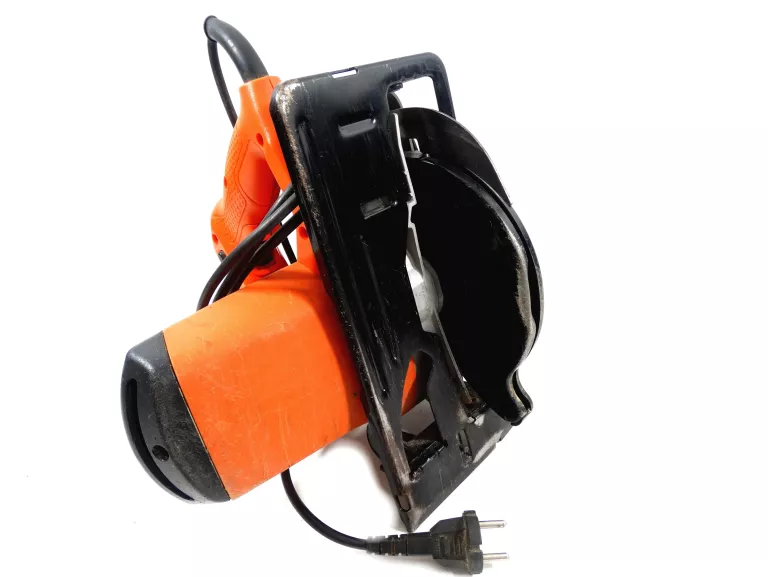 PILARKA TARCZOWA BLACK DECKER CD601