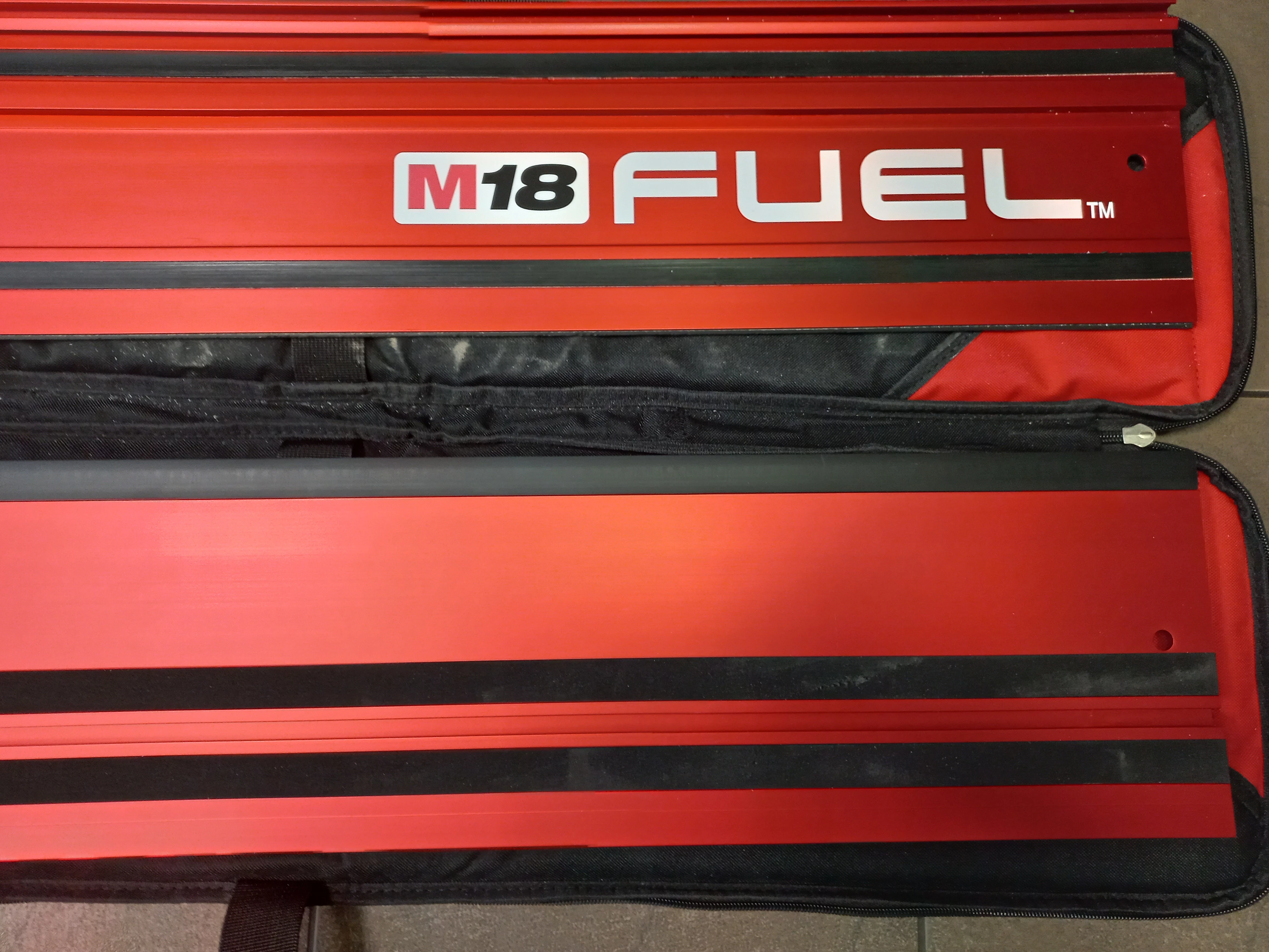 x2-szyna-prowadzaca-prowadnica-gr1400-milwaukee-ean-gtin-4058546368654