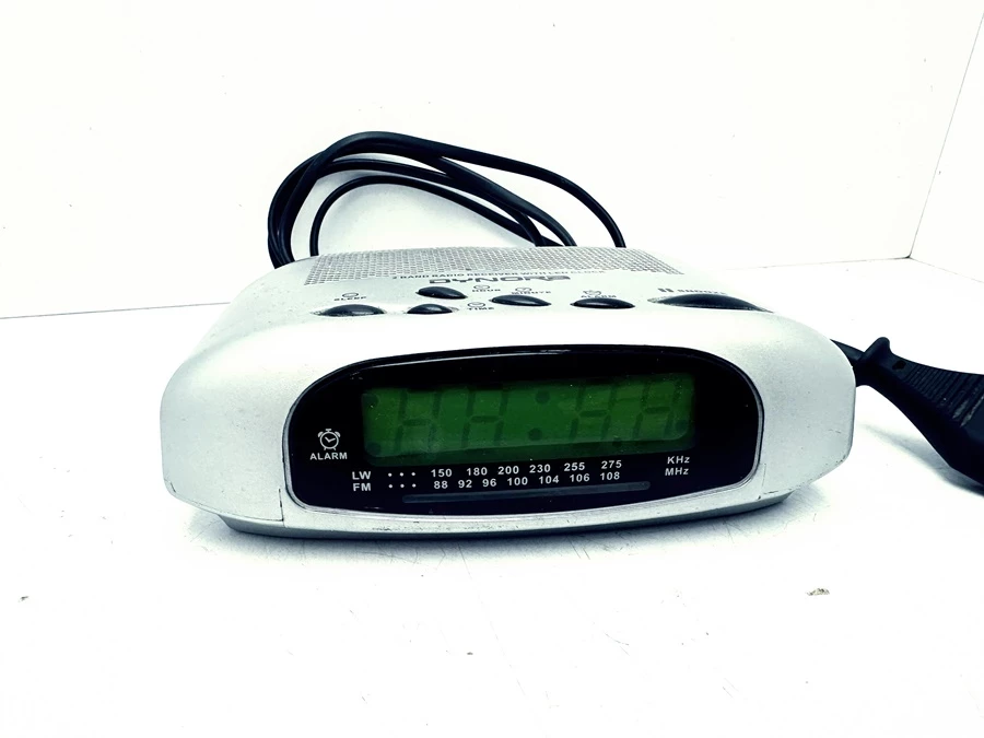 radiobudzik-dynora-dy-183-wolnosci-239-zabrze-sj