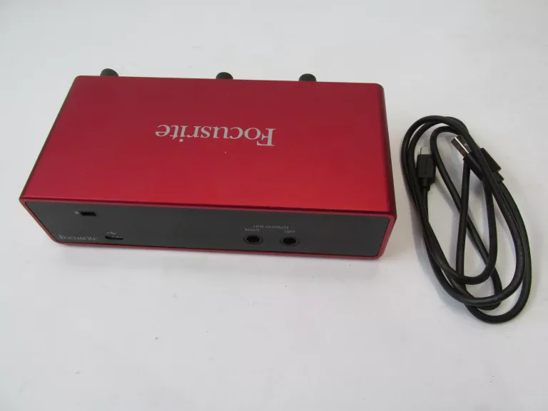 INTERFEJS FOCUSRITE SCARLETT 2I2 3GEN