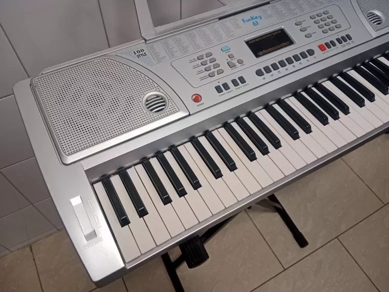 FUNKEY 61 EDITION KEYBOARD ORGANY ZE STOJAKIEM