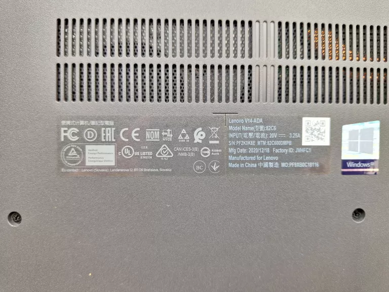 LAPTOP LENOVO V14-ADA RYZEN 3 8GB RAM 256GB SSD//ŁADOWARKA