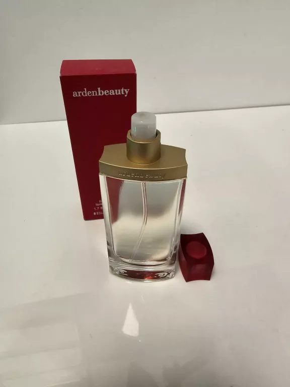 WODA TOALETOWA ELIZABETH ARDEN BEAUTY EDP 50ML