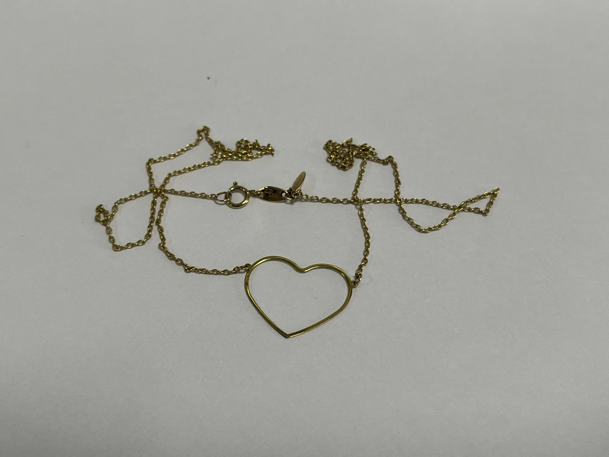 piekny-zloty-lancuszek-z-sercem-apart-marka-apart