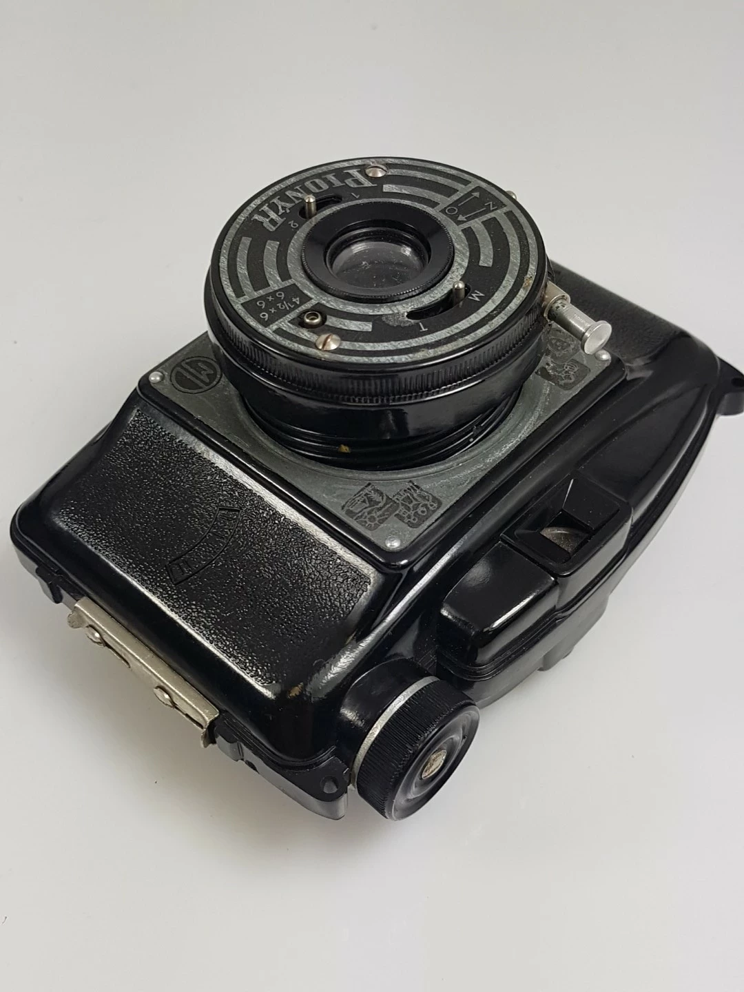 zestaw-starych-aparatow-i-akcesorii-product-id