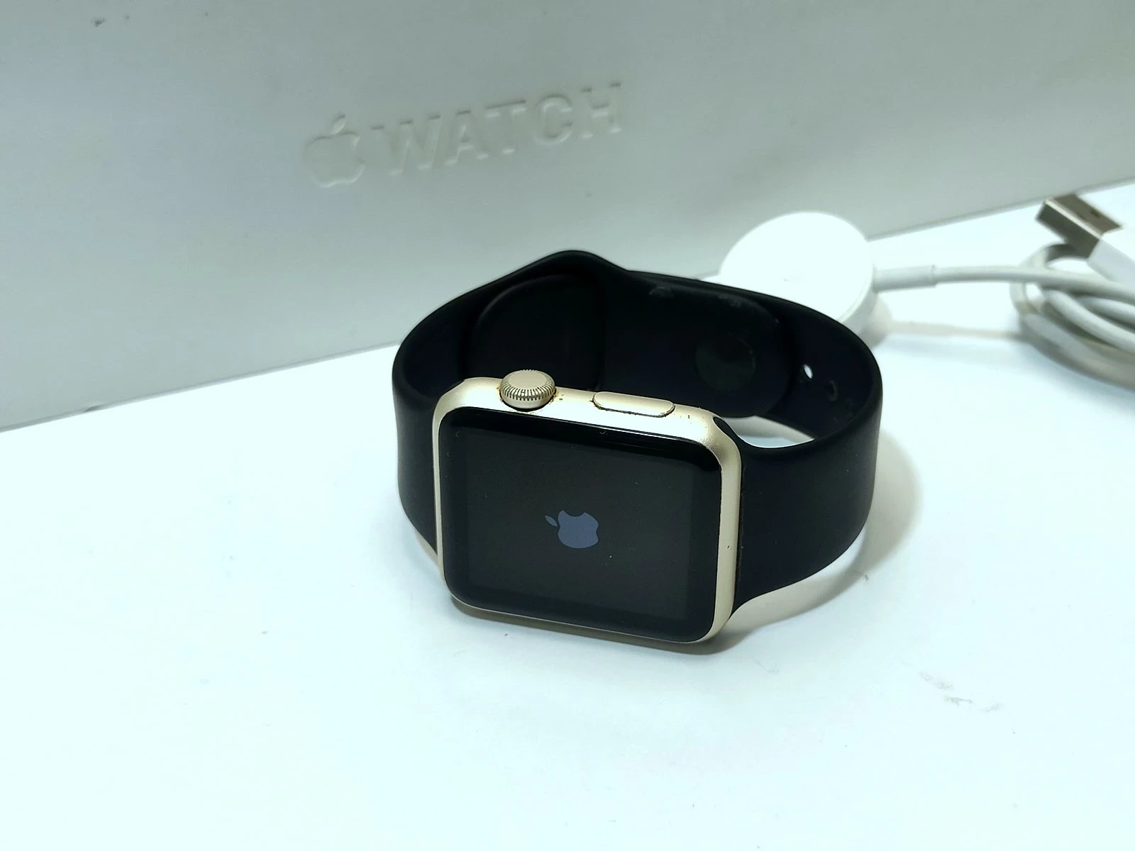 smartwatch-apple-watch-42mm-a1554-stan-uzywany