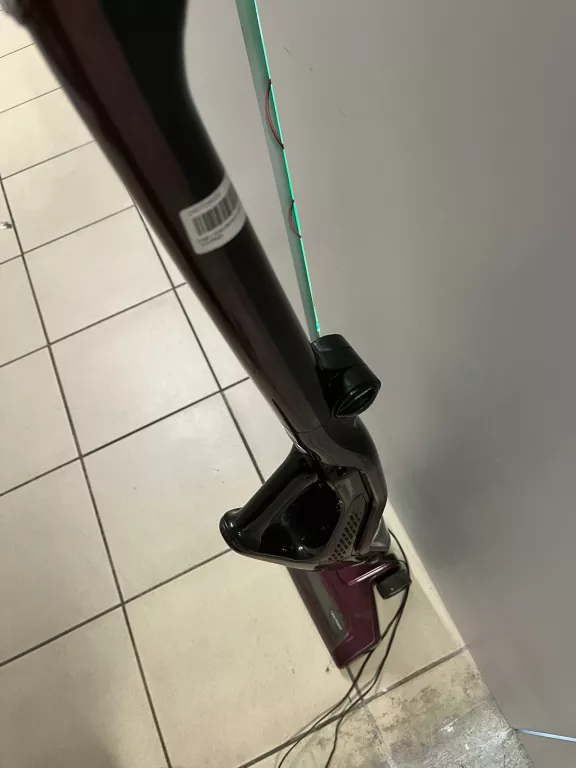 ODKURZACZ GRUNDIG VCH9930