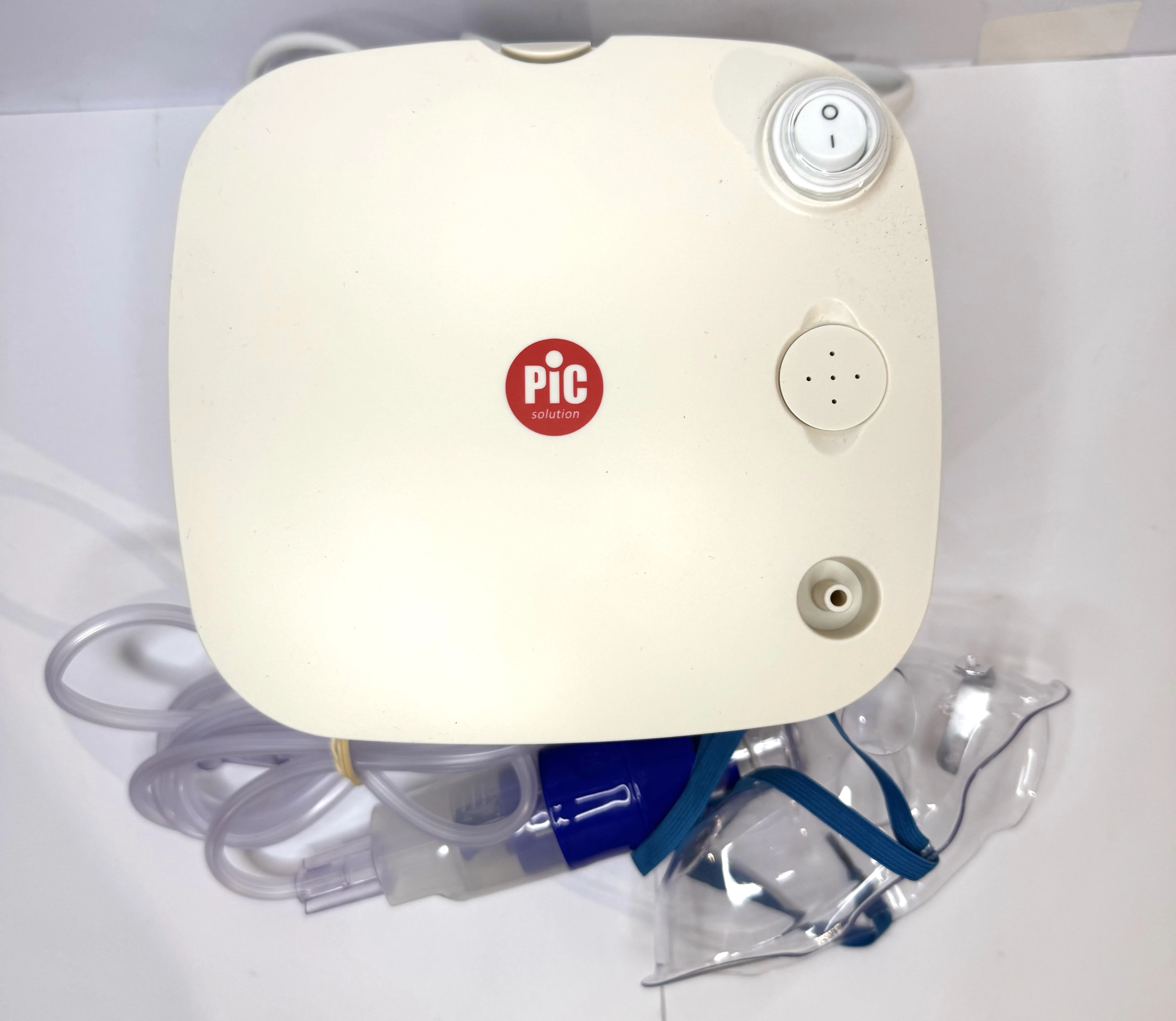 inhalator-tlokowy-pic-air-cube-model-air-cube