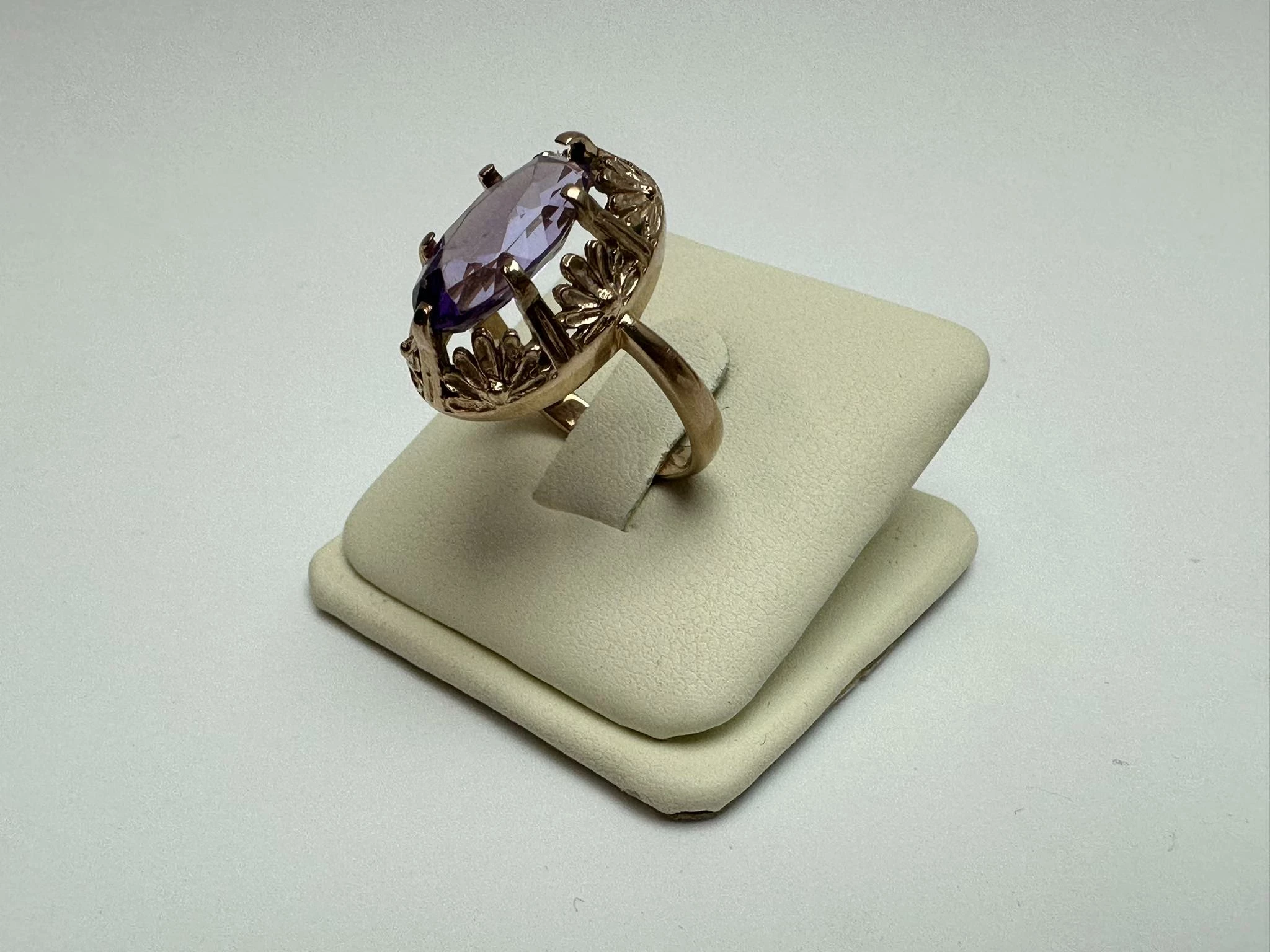 wyjatkowy-zloty-pierscionek-585-stan-uzywany