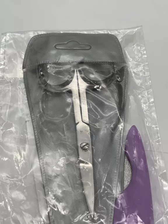 nozyczki-do-paznokci-skorek-pilnik-zestaw-stan-11323-1