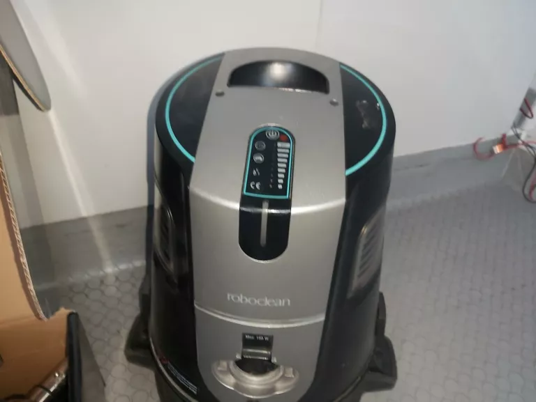 ODKURZACZ PIORĄCY AURA ROBOCLEAN F114 + AKCESORIA