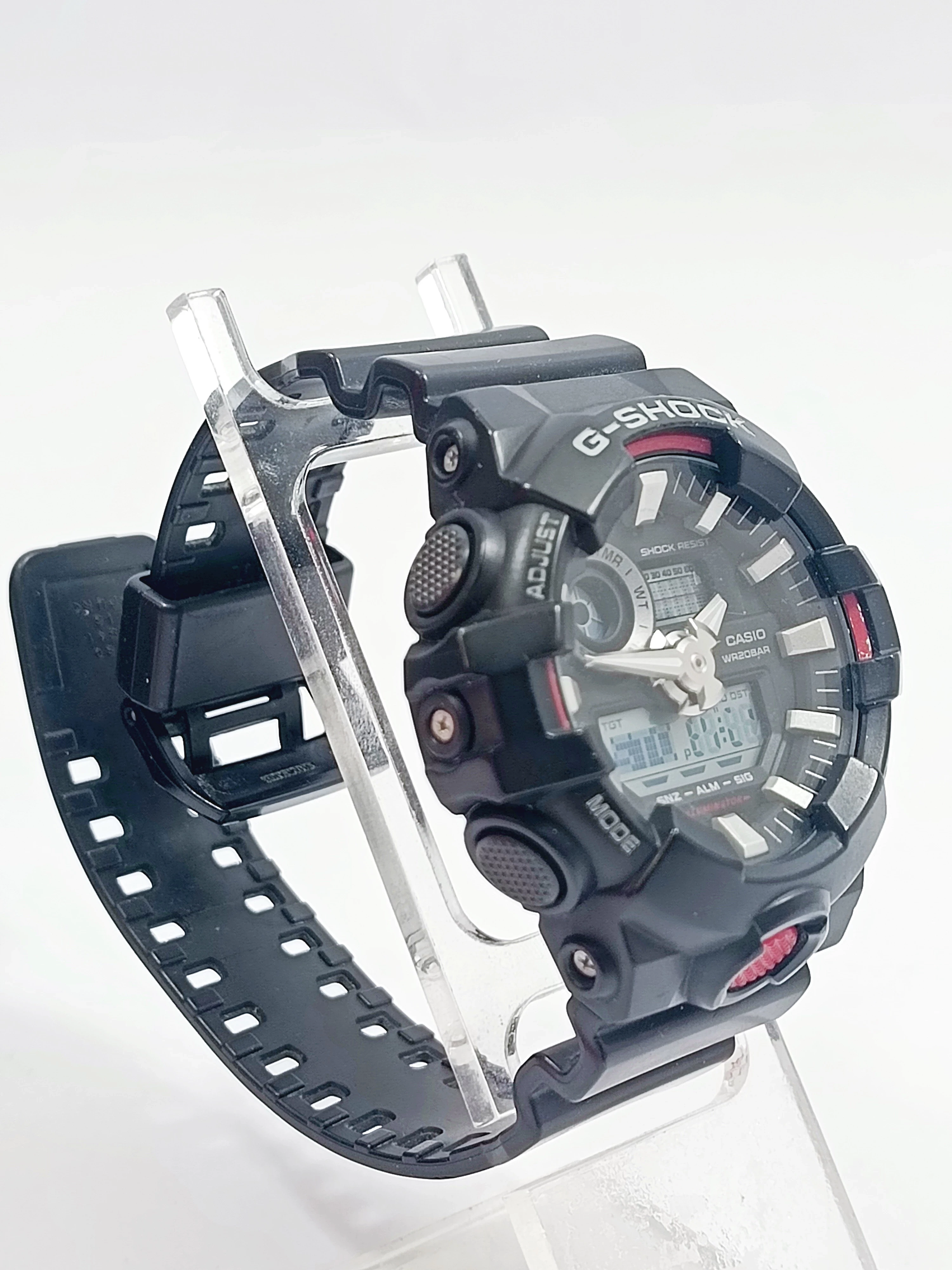 zegarek-casio-g-shock-5522-ga-700-stan-uzywany
