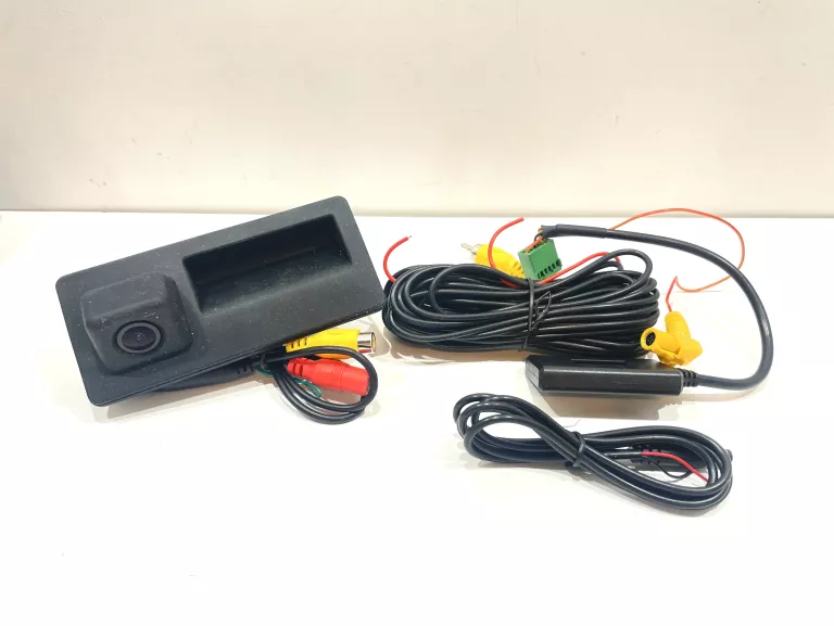 CCD VIDEO CAMERA