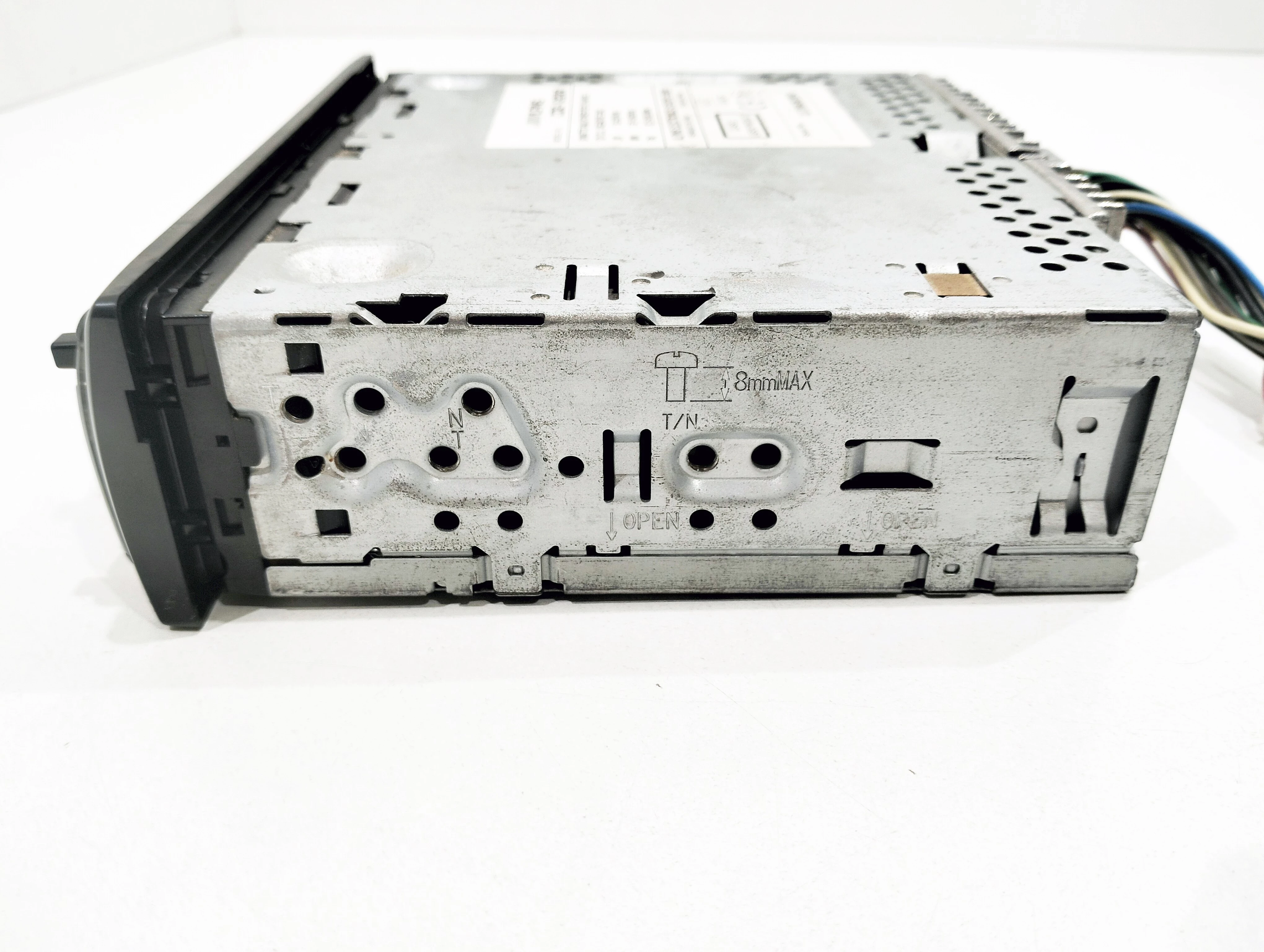 radio-samochodowe-alpine-cde-120rr-montaz-brak-informacji