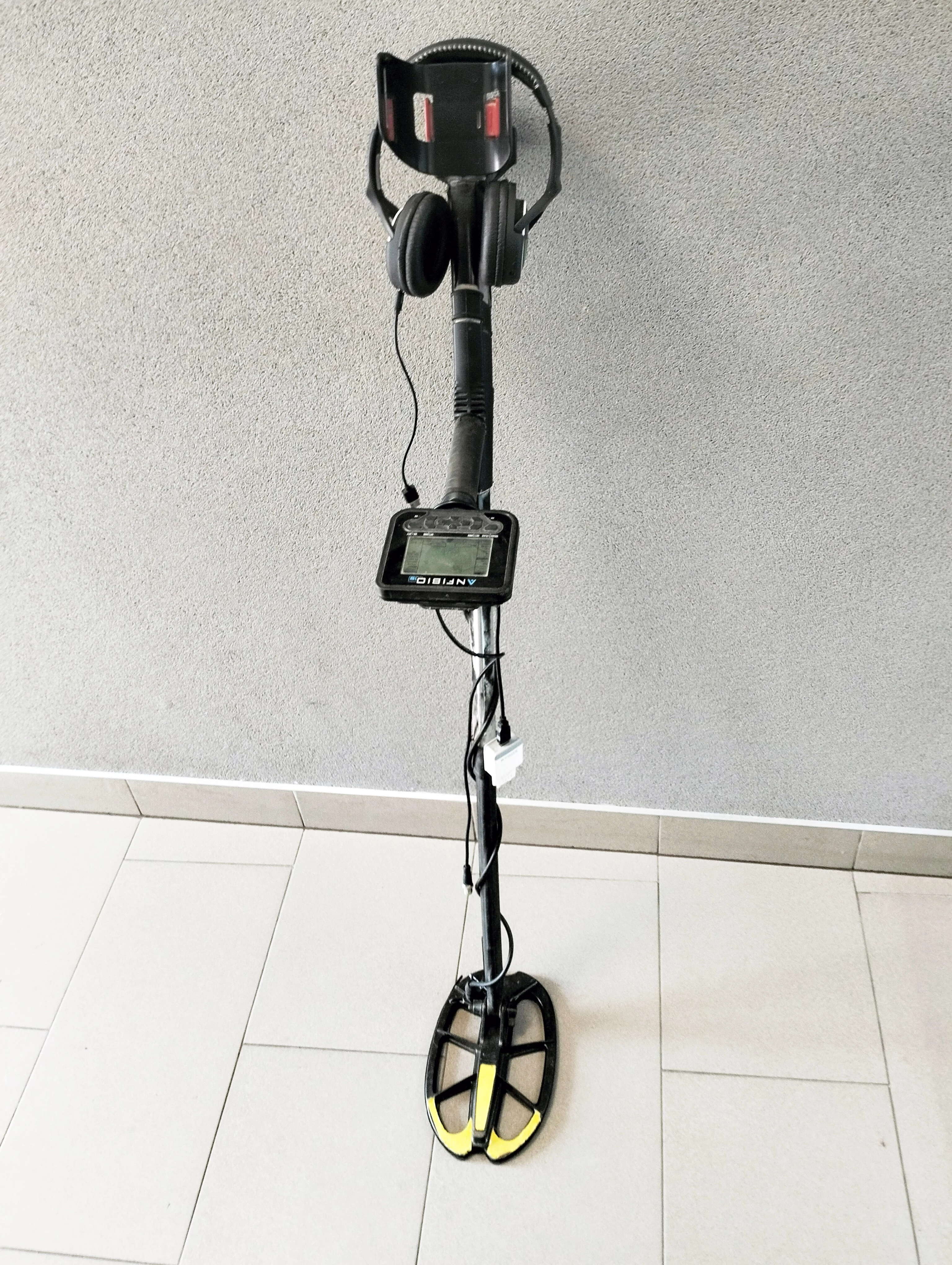 wykrywacz-metali-nokta-makro-anfibio-rynek-2-wlodawa