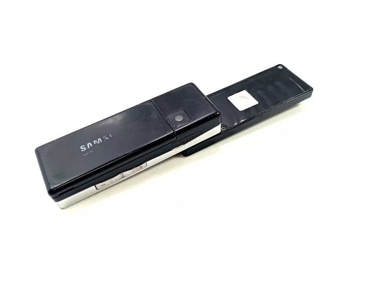 NIESAMOWITY TELEFON SAMSUNG SGH-X830 ŁĄD