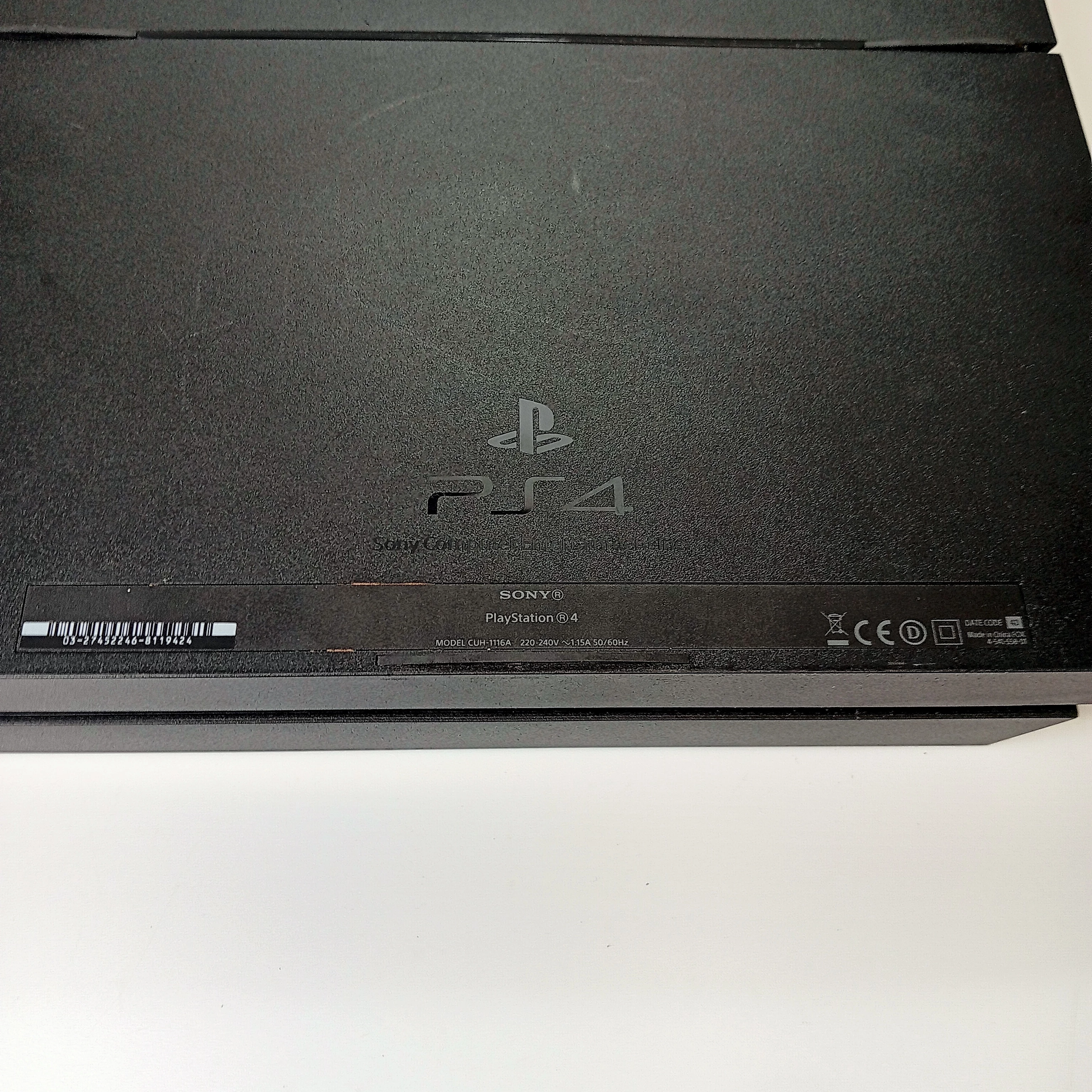 konsola-ps4-500gb-kabel1xpad-1xgra-fifa-23-glosny-tryb-pracy-liczba-kontrolerow-w-zestawie-205994-225550