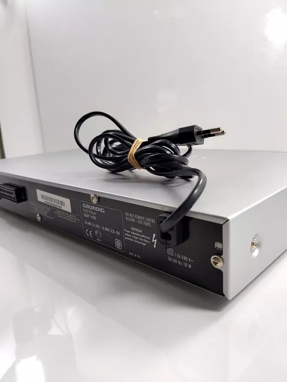 ODTWARZACZ DVD GRUNDIG GDP 1100 SIWY