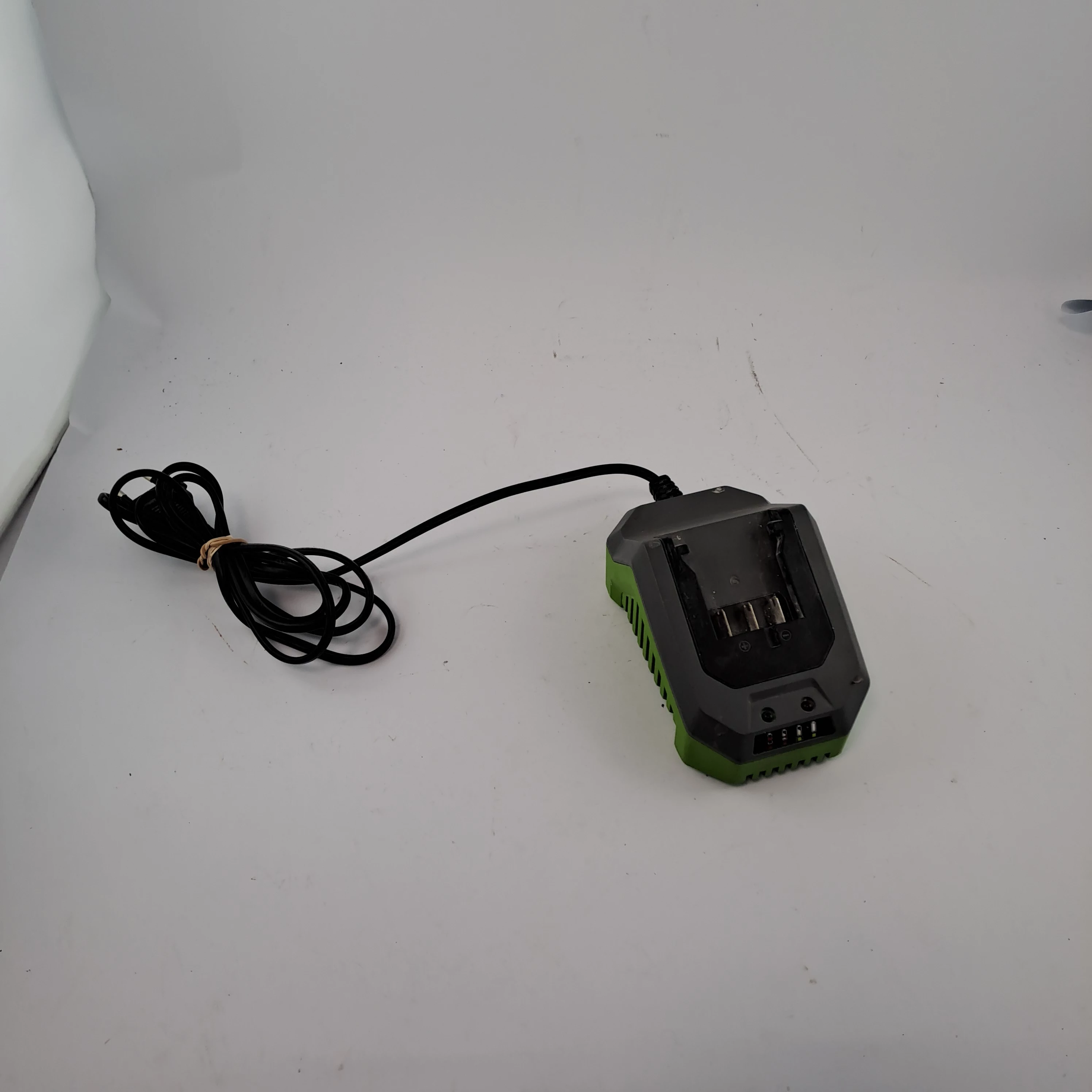 odkurzacz-akumulatorowy-warsztatowy-lux-tools-a-nts-20-warto-kod-producenta-d2536